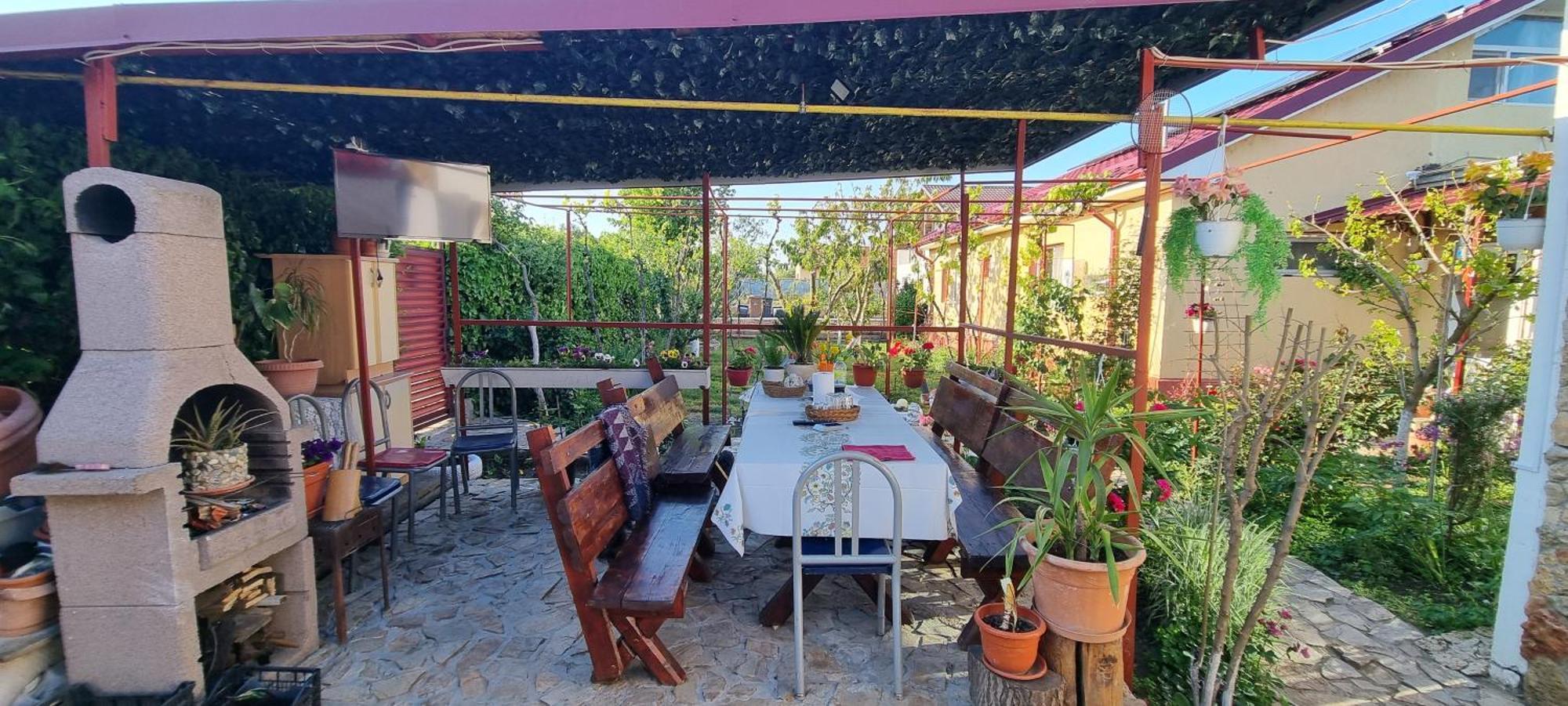 Casa Stefan Hotel Douăzeci şi Trei August Kültér fotó